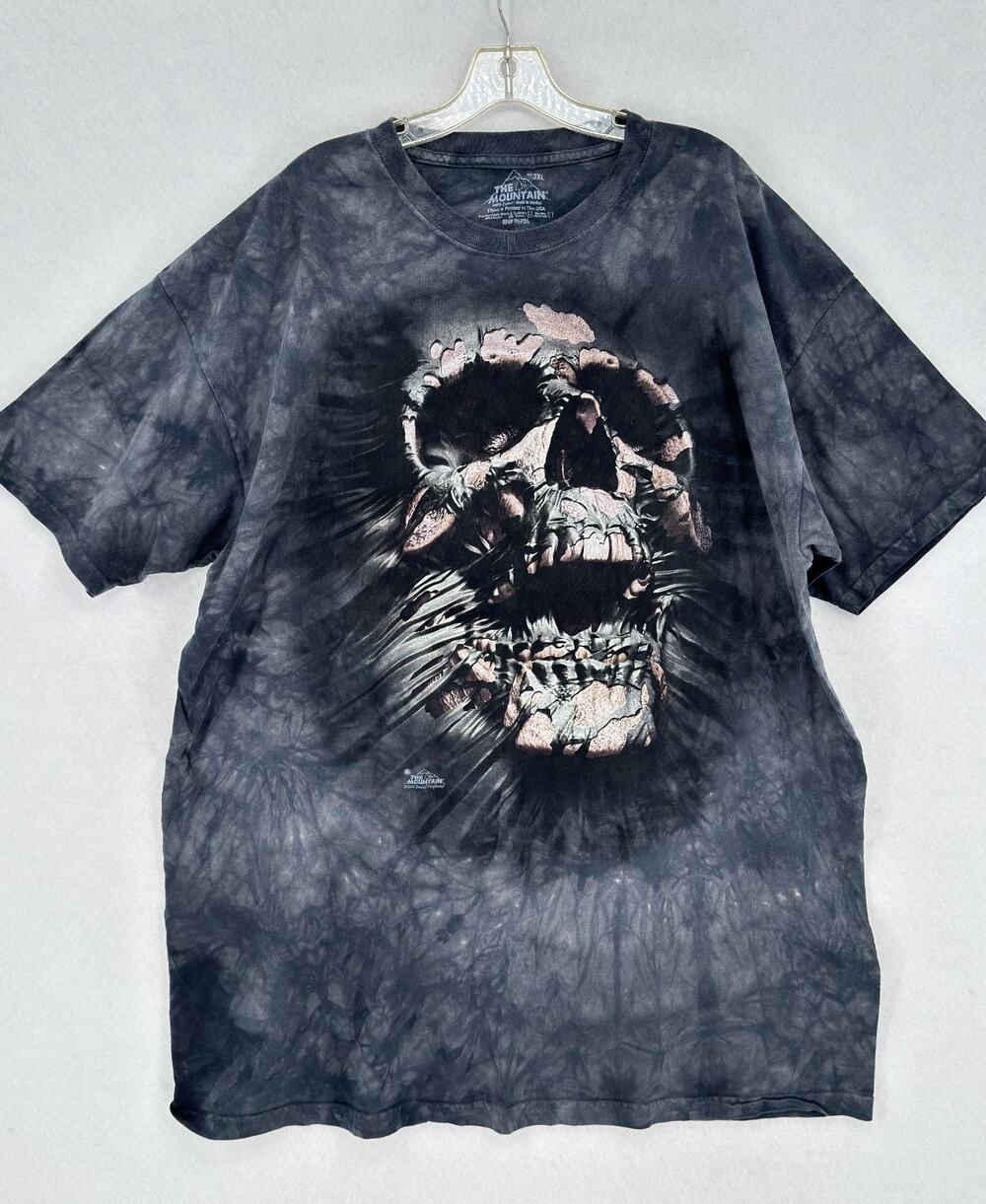 The Mountain Breakthrough Skull Mens Black Graphic Tie Dye T Shirt Sz 3XL